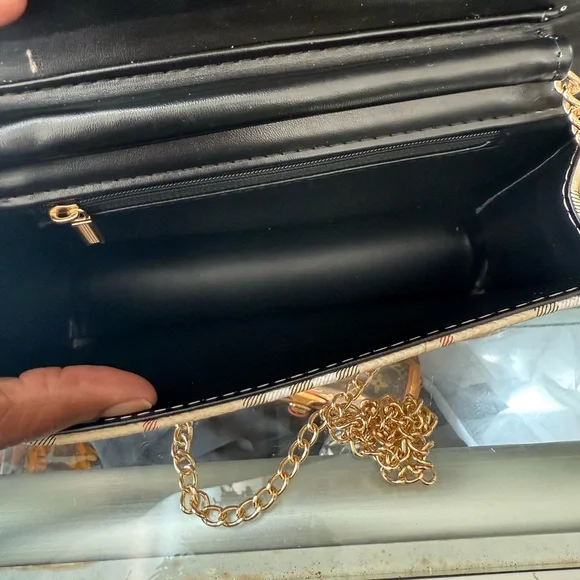 Burberry Black and Cream Plaid Wallet - Picture 4 of 4